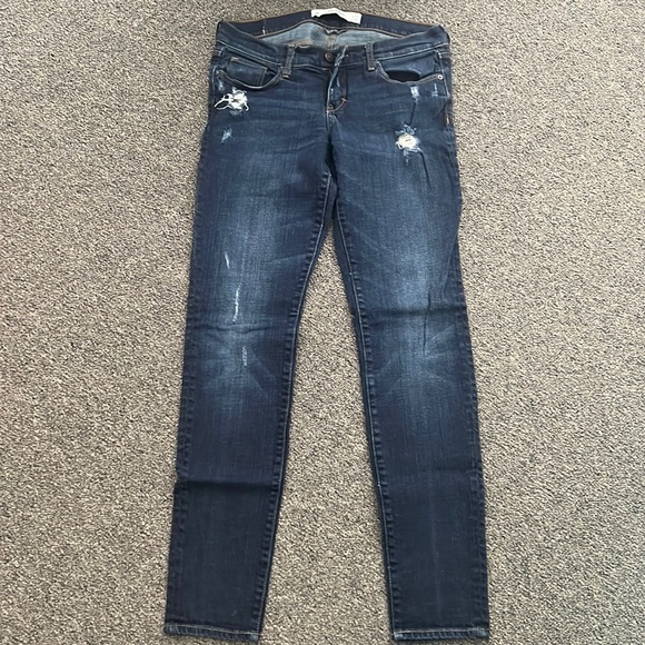 Jeans - Picture 1 of 4